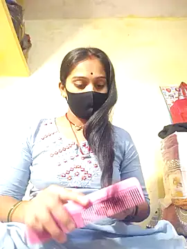 Hi Radhika online show from March 2025 05:18:02 PM