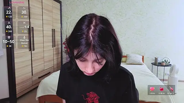 JulisSweet online show from October 2025 06:47:01 AM