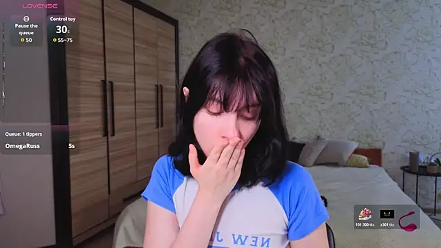 JulisSweet online show from October 2025 07:05:02 AM