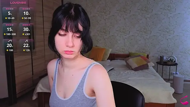 JulisSweet online show from November 2025 08:13:01 AM