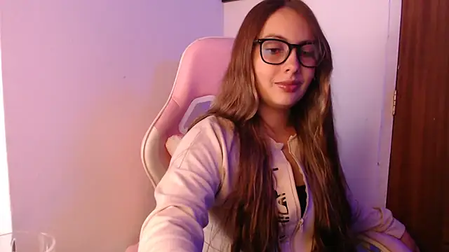 lalawhitte online show from March 2026 09:03:02 PM