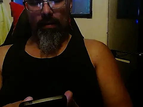 Snapshot of KrazyLegz chatting on January 2025 08:05:02 PM KrazyLegz online show from January 2025 08:05:02 PM