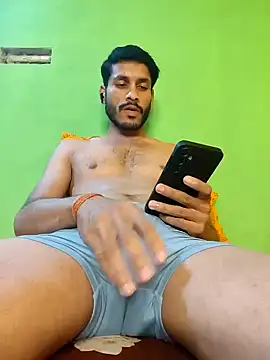 Snapshot of Palyboy426 chatting on December 2024 03:48:02 PM Palyboy426 online show from December 2024 03:48:02 PM