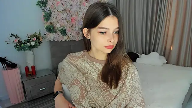 Snapshot of ContinentOfTranquility chatting on September 2025 04:03:02 AM ContinentOfTranquility online show from September 2025 04:03:02 AM