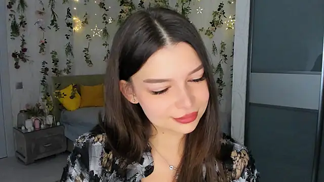 ContinentOfTranquility online show from November 2025 01:04:02 AM