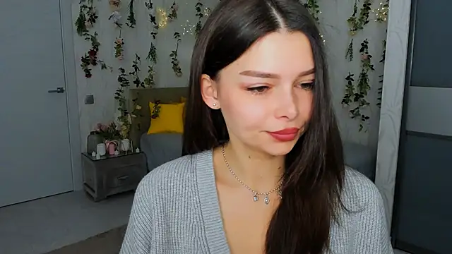 ContinentOfTranquility online show from November 2025 01:07:02 AM