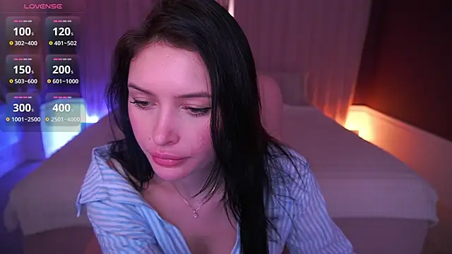 Snapshot of MilaSecrett chatting on November 2025 02:19:01 PM MilaSecrett online show from November 2025 02:19:01 PM