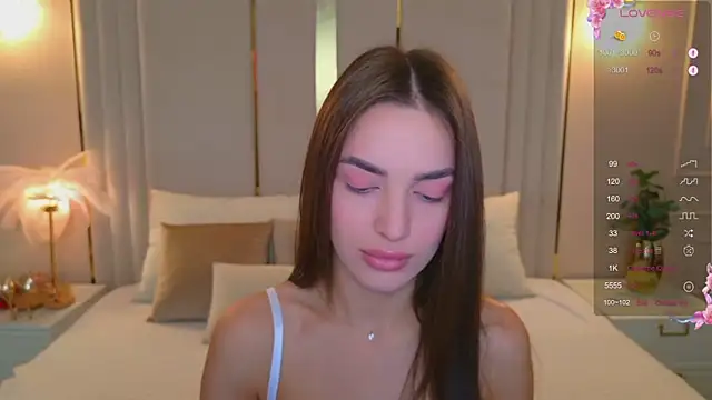 BellaHalles online show from November 2025 06:13:01 AM