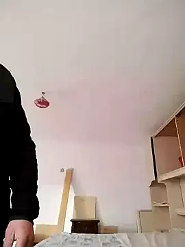 Snapshot of LOREDAN1 chatting on December 2024 01:18:01 PM LOREDAN1 online show from December 2024 01:18:01 PM