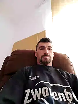 Snapshot of LOREDAN1 chatting on December 2024 11:41:02 AM LOREDAN1 online show from December 2024 11:41:02 AM