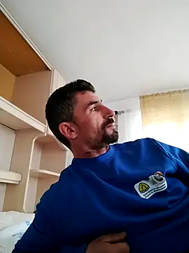 Snapshot of LOREDAN1 chatting on March 2025 11:31:02 AM LOREDAN1 online show from March 2025 11:31:02 AM