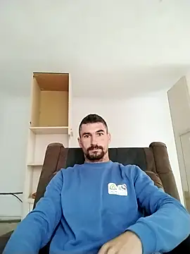 Snapshot of LOREDAN1 chatting on September 2025 06:51:01 AM LOREDAN1 online show from September 2025 06:51:01 AM