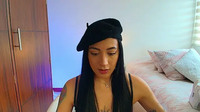 keilelewis online show from October 2025 05:36:02 PM