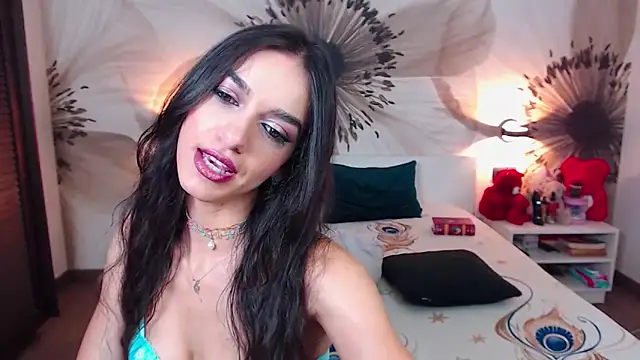 KatherineBisou online show from October 2025 07:38:01 PM