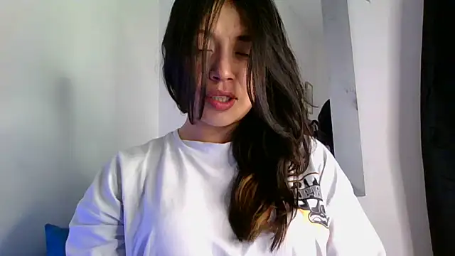 Snapshot of katherodriguezx chatting on June 2026 08:31:02 PM katherodriguezx online show from June 2026 08:31:02 PM