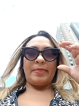 Afroditecash online show from September 2025 05:50:01 PM