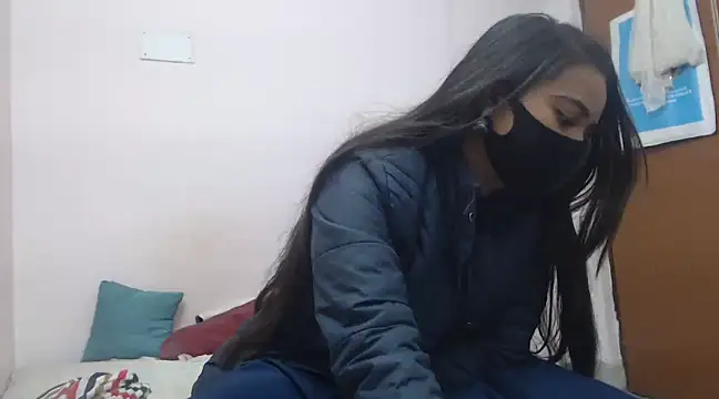 wildbabes online show from December 2024 12:01:01 AM