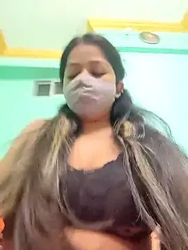 Snapshot of Monalisa_Singh chatting on February 2025 06:05:02 PM Monalisa Singh online show from February 2025 06:05:02 PM