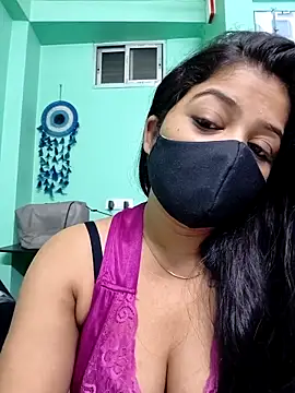Monalisa Singh online show from April 2026 06:58:01 PM
