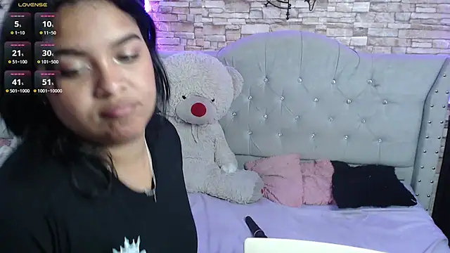 Snapshot of sia_cavad chatting on January 2025 04:13:01 PM sia cavad online show from January 2025 04:13:01 PM