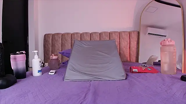 diane di online show from January 2026 07:16:02 PM