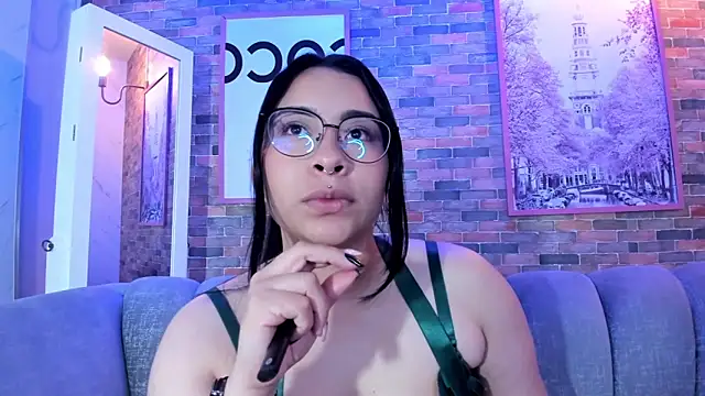 miah b online show from February 2025 07:50:01 AM