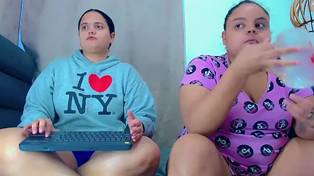 brunnette hot online show from December 2025 10:54:01 AM