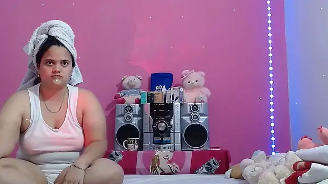 brunnette hot online show from June 2026 11:55:02 AM