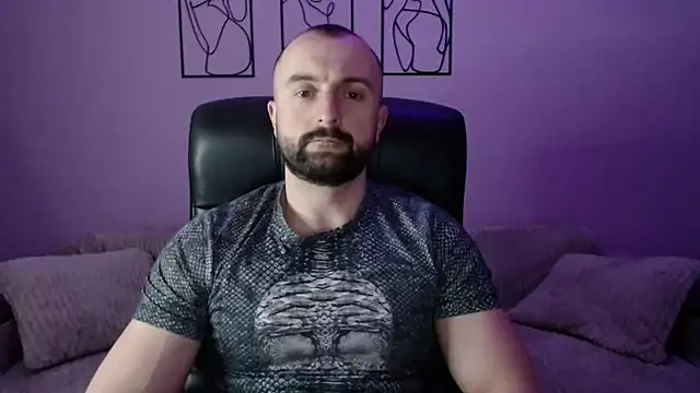 brindlefly6969 online show from March 2026 11:16:01 AM