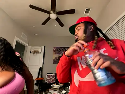 4EVAGLACIERS online show from September 2025 03:08:01 AM