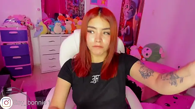 bonnie moon online show from December 2024 02:30:01 AM