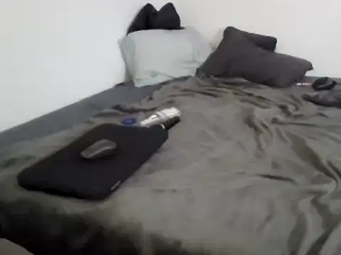 Iliketocooksquirt25 online show from March 2025 05:48:02 AM