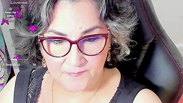 cataleya mom online show from October 2025 03:39:02 AM