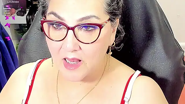 cataleya mom online show from February 2026 01:54:01 AM