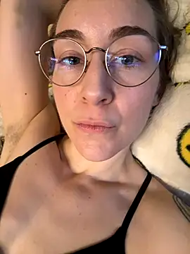 ketarisenup online show from September 2025 12:00:02 AM