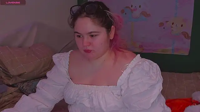 Freakcute  online show from February 2025 05:26:02 PM