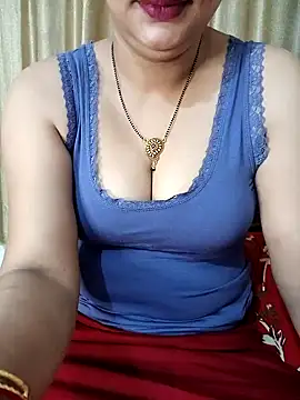 Snapshot of Priya_Boudi chatting on February 2025 07:14:02 PM Priya Boudi online show from February 2025 07:14:02 PM