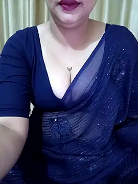 Snapshot of Priya_Boudi chatting on February 2025 05:09:01 PM Priya Boudi online show from February 2025 05:09:01 PM