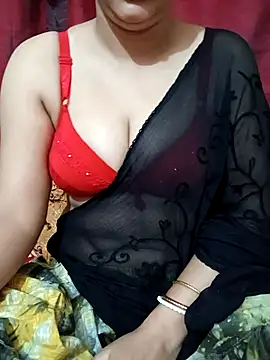 Snapshot of Priya_Boudi chatting on March 2025 07:47:02 PM Priya Boudi online show from March 2025 07:47:02 PM