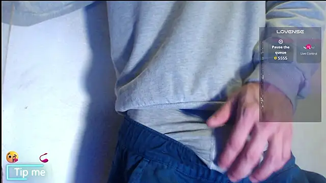 GrayHornyX online show from January 2026 07:11:01 PM