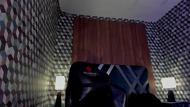 Snapshot of Michael_magno chatting on January 2025 05:39:01 PM Michael magno online show from January 2025 05:39:01 PM