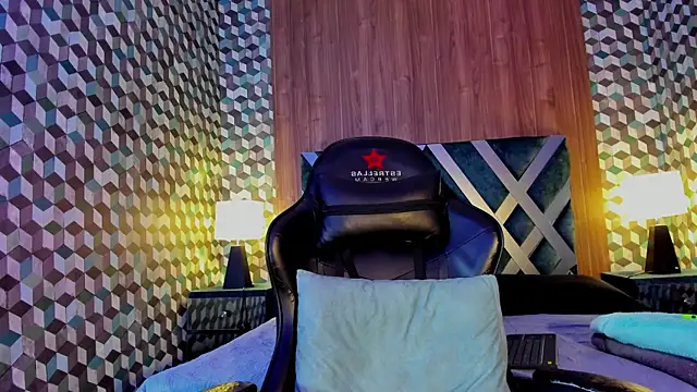 Snapshot of Michael_magno chatting on February 2025 02:48:02 PM Michael magno online show from February 2025 02:48:02 PM