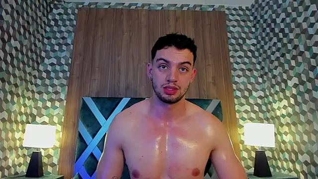 Snapshot of Michael_magno chatting on March 2025 07:48:01 PM Michael magno online show from March 2025 07:48:01 PM