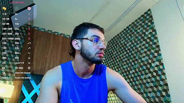 Snapshot of Michael_magno chatting on September 2025 10:34:01 PM Michael magno online show from September 2025 10:34:01 PM