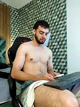 Snapshot of Michael_magno chatting on September 2025 02:20:01 PM Michael magno online show from September 2025 02:20:01 PM