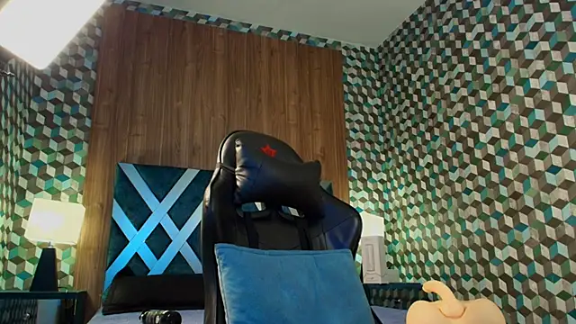 Snapshot of Michael_magno chatting on October 2025 11:11:01 AM Michael magno online show from October 2025 11:11:01 AM