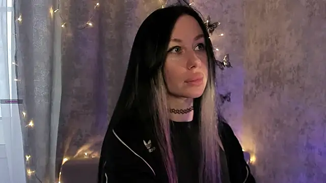 elena addiction online show from February 2026 06:09:01 AM