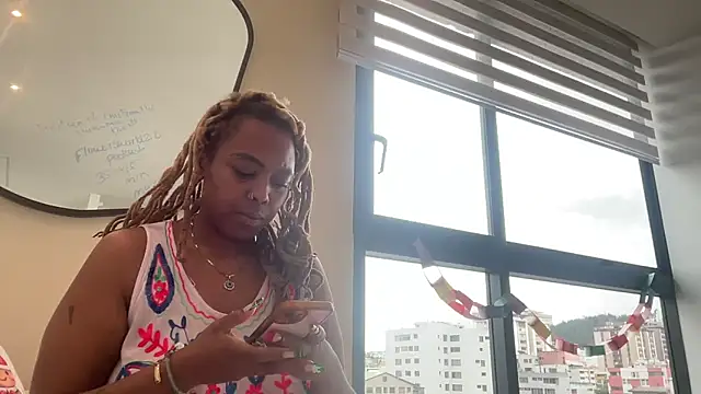 ChocolateCakeQueen online show from January 2025 05:30:02 PM