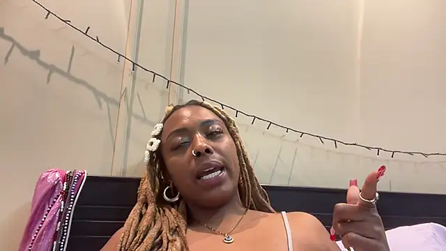 ChocolateCakeQueen online show from January 2025 03:23:01 AM