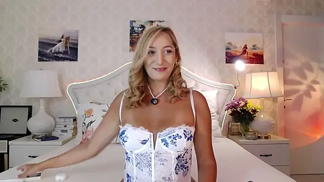 IreneHope online show from July 2026 08:32:02 AM